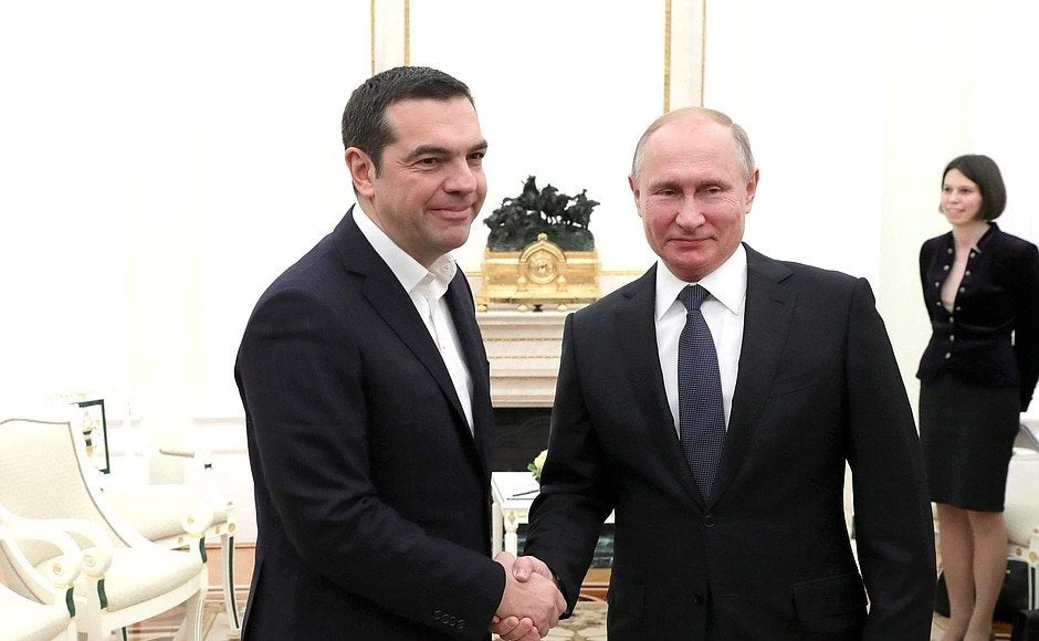 Ζωντανά η συνέντευξη τύπου Τσίπρα-Πούτιν